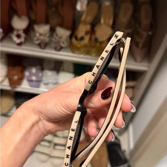 CHANEL Black Cat-Eye Sunglasses - Picture 3 of 7